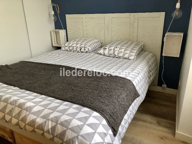 Photo 4 : CHAMBRE d'une maison située à La Flotte-en-Ré, île de Ré.
