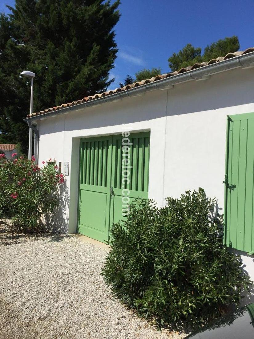 Photo 37 : NC d'une maison située à La Couarde-sur-mer, île de Ré.