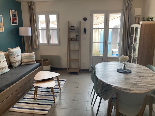 Photo 1 : NC d'une maison située à La Flotte, île de Ré.