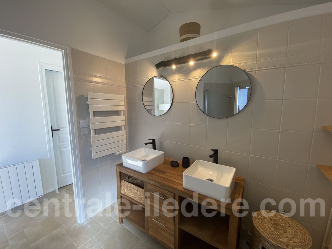 Photo 13 : NC d'une maison située à Le Bois-Plage-en-Ré, île de Ré.