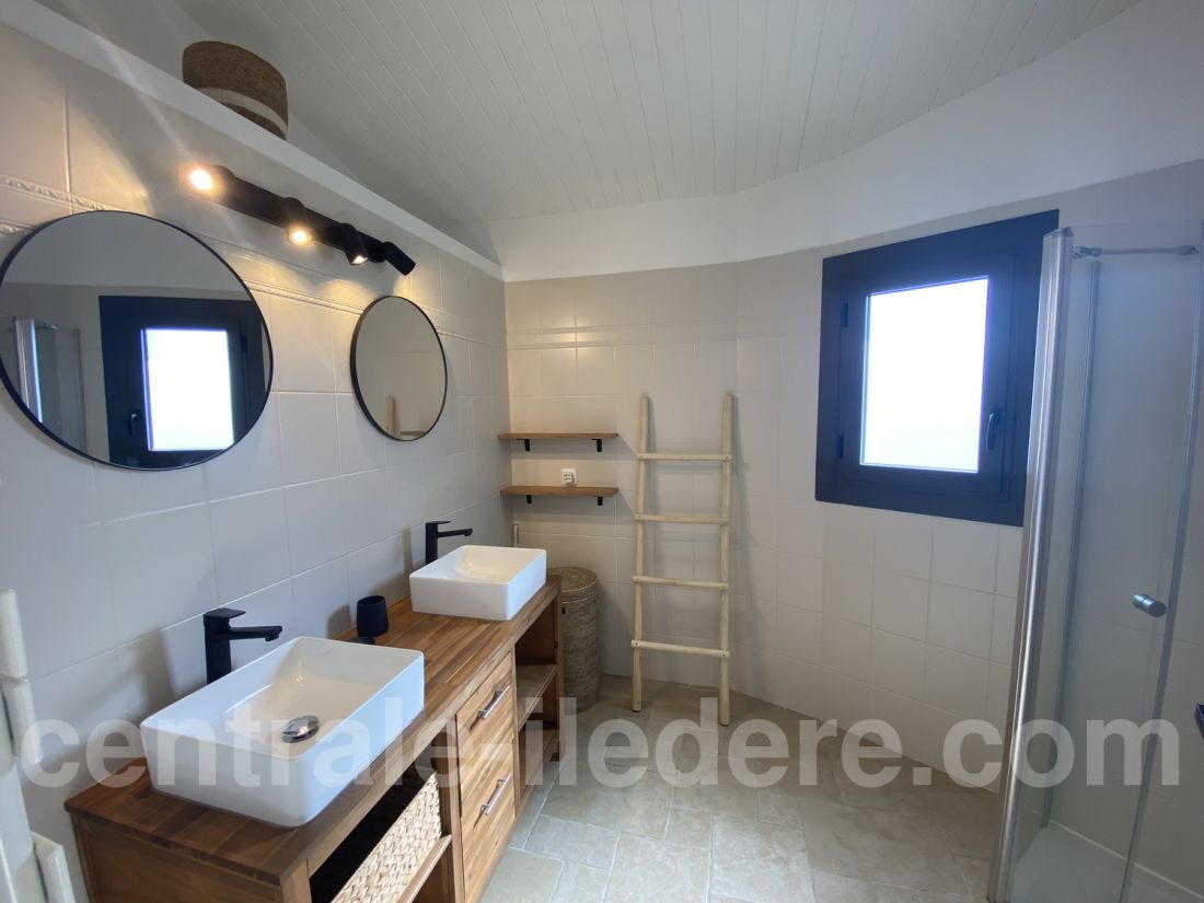 Photo 14 : NC d'une maison située à Le Bois-Plage-en-Ré, île de Ré.