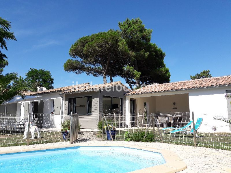 Photo 3 :  d'une maison située à Sainte-Marie-de-Ré, île de Ré.