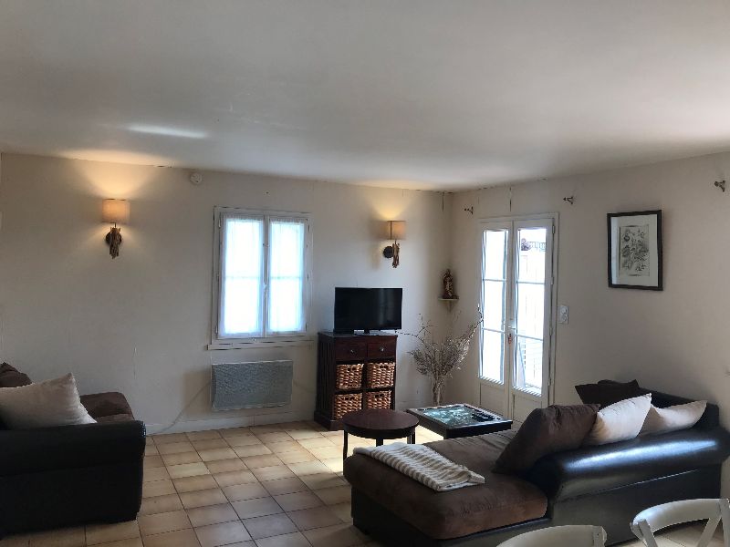 Photo 7 : SEJOUR d'une maison située à Saint-Clement, île de Ré.