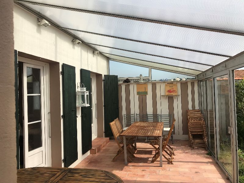 Photo 6 : PATIO d'une maison située à Saint-Clement, île de Ré.