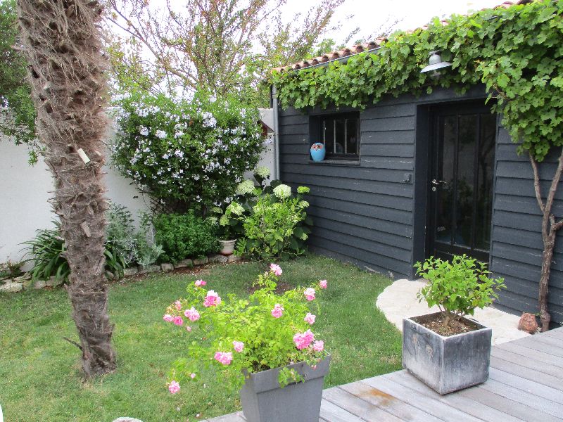 Photo 1 : NC d'une maison située à Ars en Ré, île de Ré.