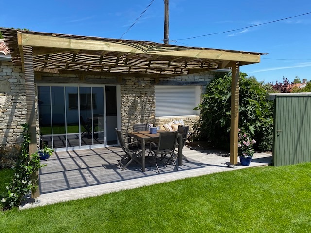 Photo 3 : EXTERIEUR d'une maison située à Saint-Clément-des-Baleines, île de Ré.