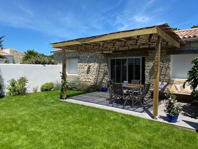 Photo 1 : EXTERIEUR d'une maison située à Saint-Clément-des-Baleines, île de Ré.