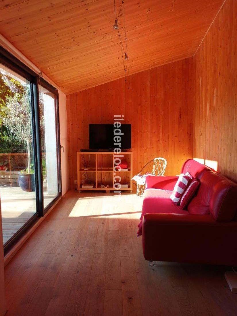 Photo 12 : SEJOUR d'une maison située à Le Bois-Plage-en-Ré, île de Ré.