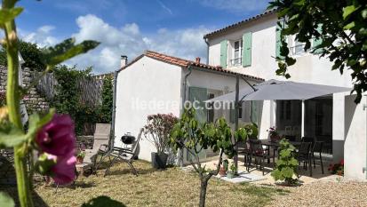 Ile de Ré:Maison récente classée 3, 7p., au coeur du village,