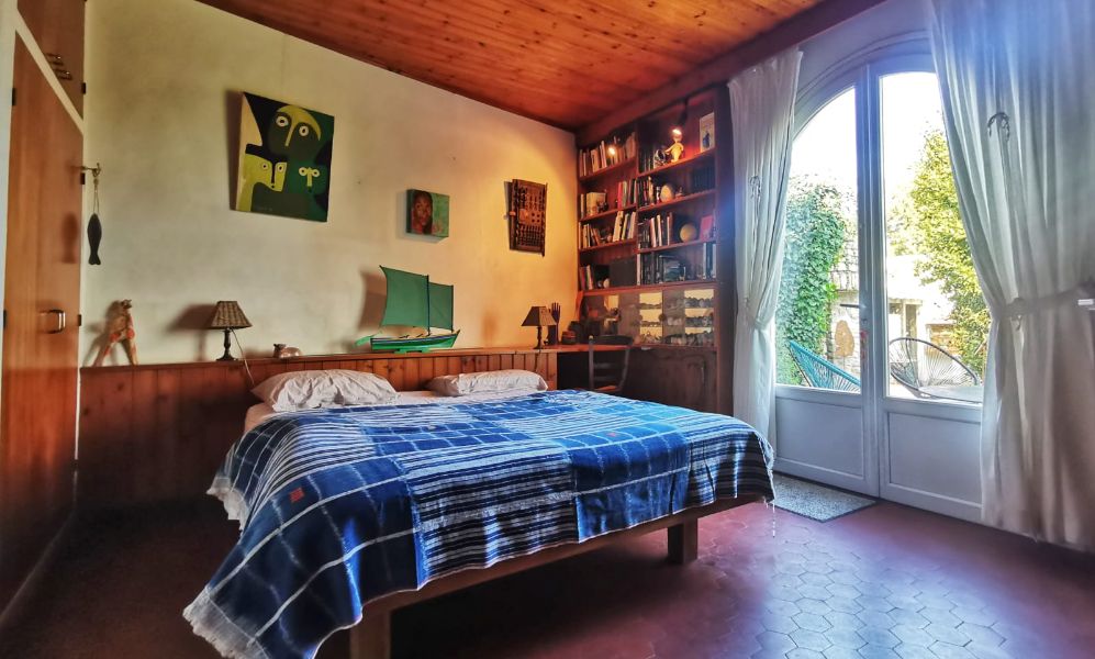 Photo 13 : CHAMBRE d'une maison située à Saint-Martin, île de Ré.