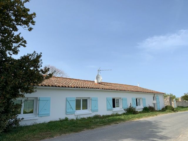 Photo 28 : EXTERIEUR d'une maison située à Saint-Martin, île de Ré.