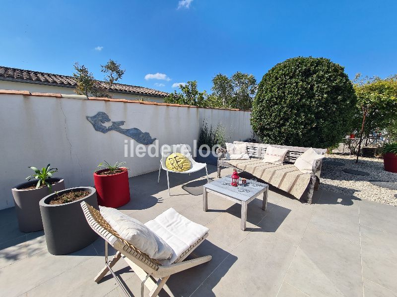 Photo 17 : TERRASSE d'une maison située à La Couarde, île de Ré.