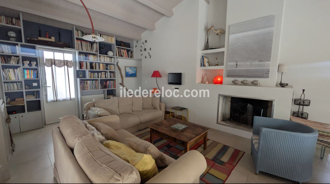 Photo 9 : SEJOUR d'une maison situ&eacute;e &agrave; La Couarde-sur-mer, &icirc;le de R&eacute;.