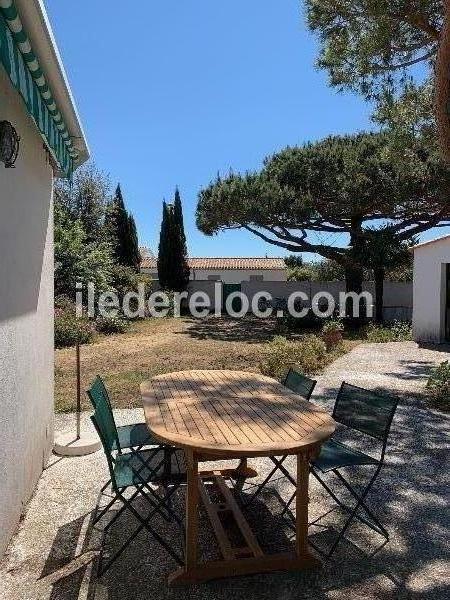 Photo 2 : TERRASSE d'une maison située à Rivedoux-Plage, île de Ré.