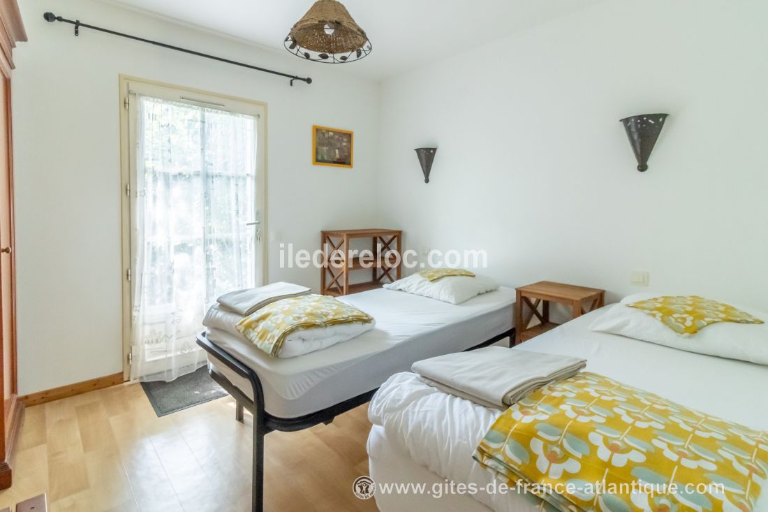 Photo 22 : CHAMBRE d'une maison situ&eacute;e &agrave; Saint-Cl&eacute;ment-des-Baleines, &icirc;le de R&eacute;.