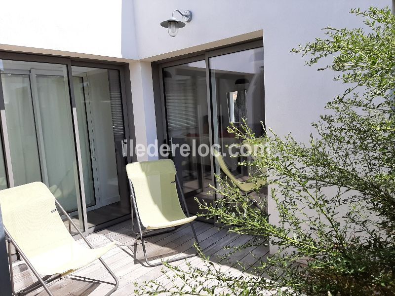 Photo 13 : PATIO d'une maison située à Le Bois-Plage-en-Ré, île de Ré.