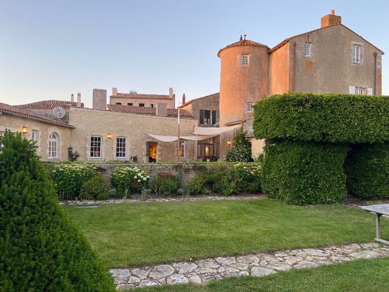 Photo 1 : NC d'une maison située à Ars, île de Ré.