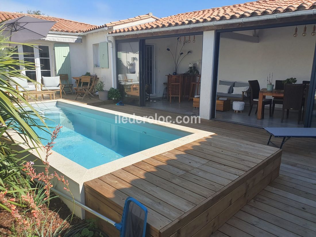 Photo 2 : PATIO d'une maison située à La Couarde-sur-mer, île de Ré.