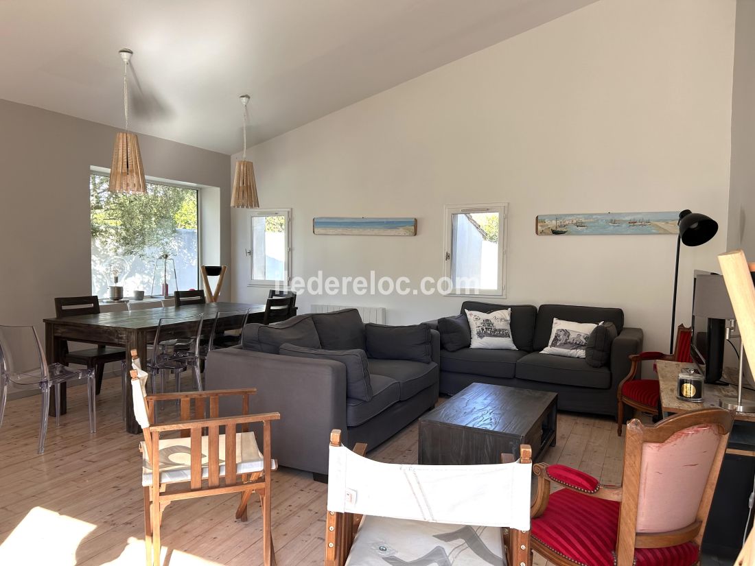 Photo 6 : NC d'une maison situ&eacute;e &agrave; Le Bois-Plage-en-R&eacute;, &icirc;le de R&eacute;.