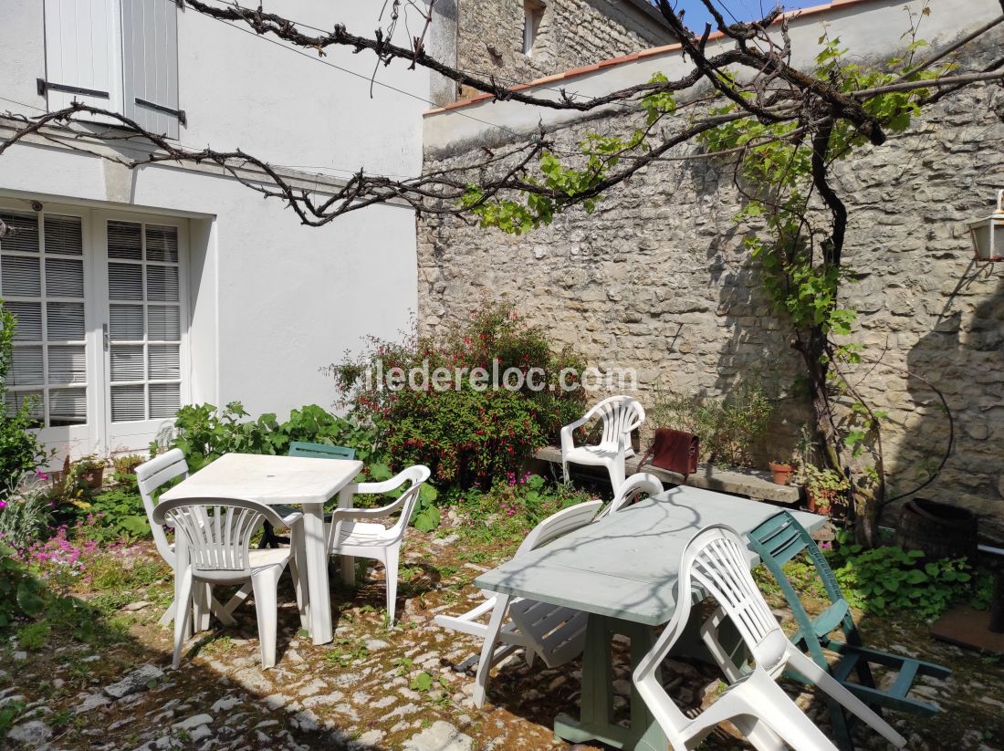 Photo 3 : NC d'une maison située à Sainte-Marie-de-Ré, île de Ré.