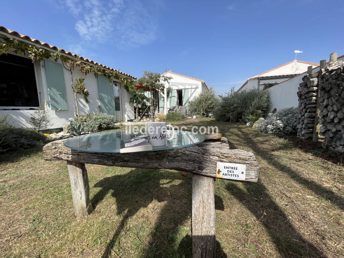 Photo 43 : JARDIN d'une maison située à Saint-Clément-des-Baleines, île de Ré.