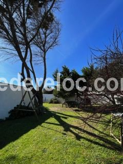 Photo 33 : EXTERIEUR d'une maison située à Saint-Clément-des-Baleines, île de Ré.