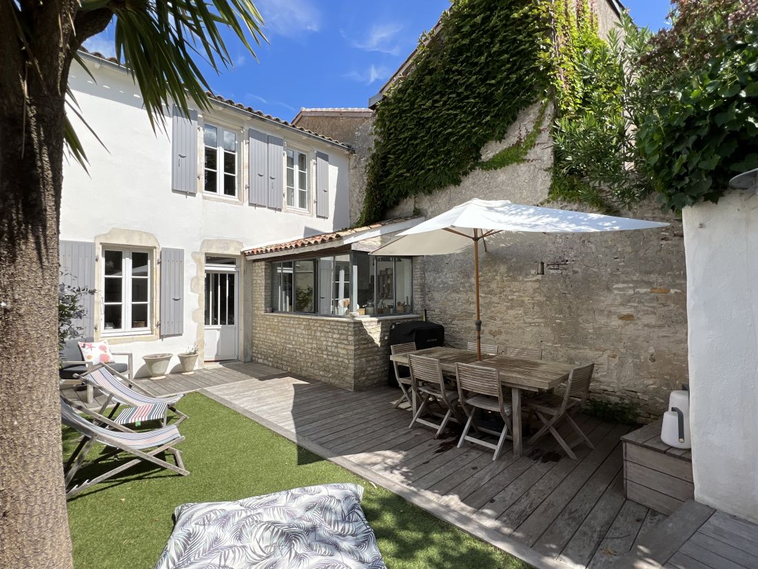 Photo 1 : EXTERIEUR d'une maison située à La Couarde-sur-mer, île de Ré.