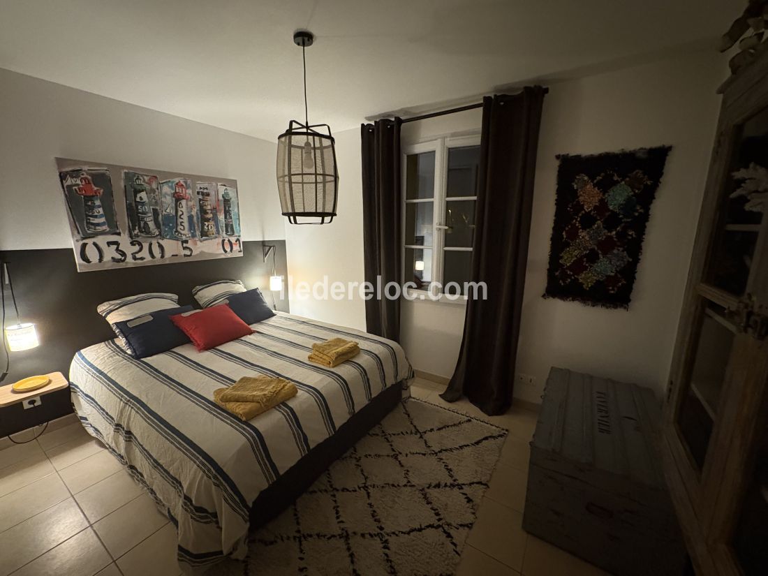 Photo 8 : CHAMBRE d'une maison située à Le Bois-Plage-en-Ré, île de Ré.