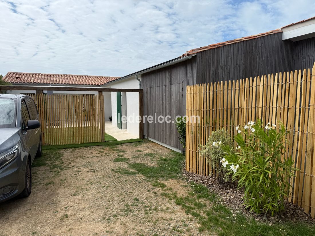 Photo 45 : NC d'une maison située à Sainte-Marie-de-Ré, île de Ré.