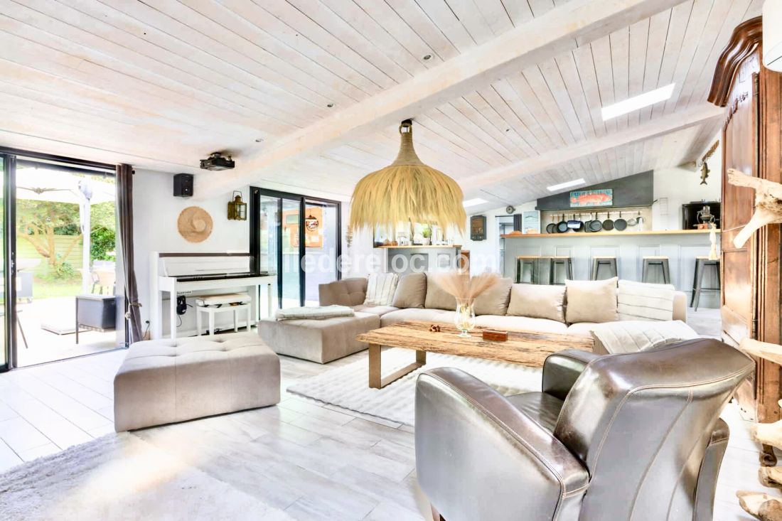 Photo 11 : SEJOUR d'une maison située à Le Bois-Plage-en-Ré, île de Ré.