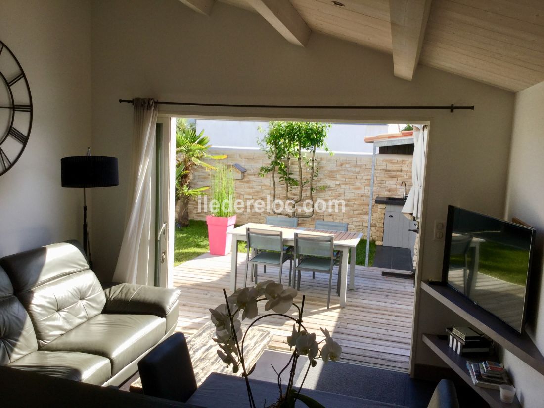 Photo 10 : SEJOUR d'une maison situ&eacute;e &agrave; Le Bois-Plage-en-R&eacute;, &icirc;le de R&eacute;.