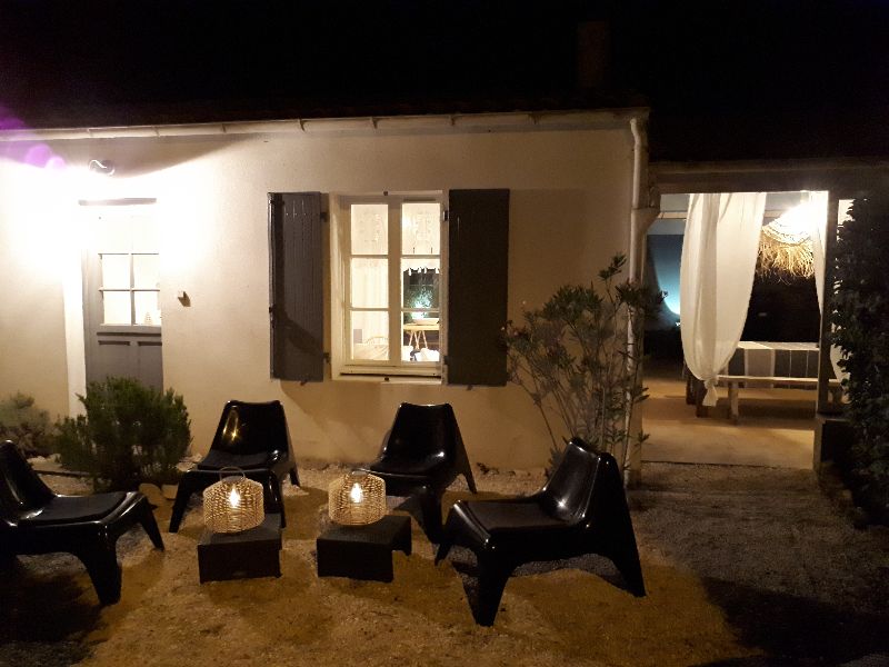 Photo 13 : PATIO d'une maison située à Le Bois-Plage-en-Ré, île de Ré.