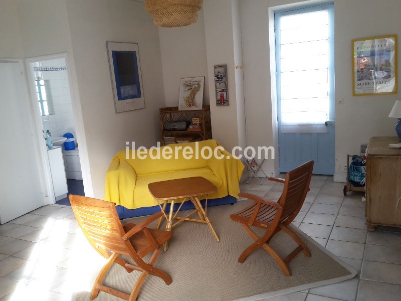 Photo 17 : SEJOUR d'une maison située à La Couarde-sur-mer, île de Ré.