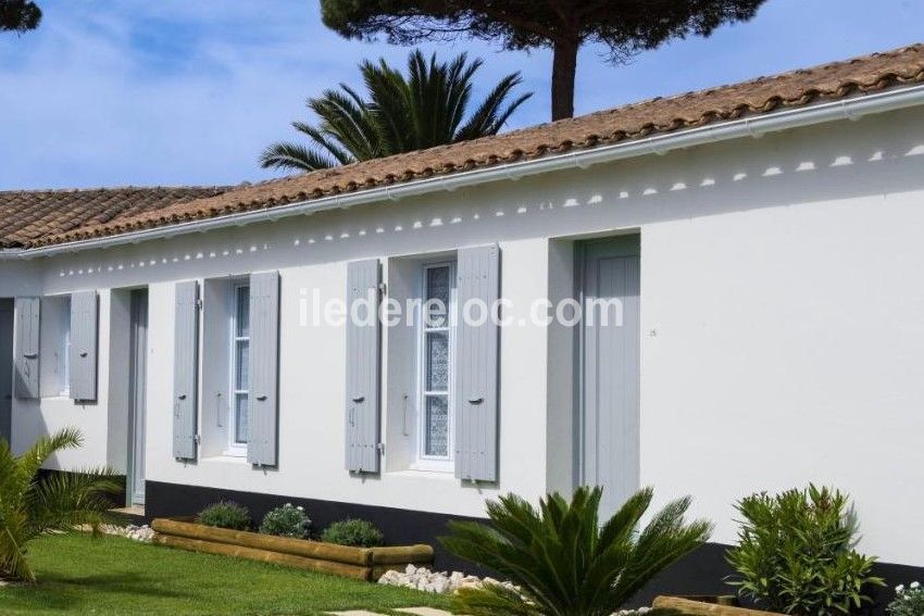 Photo 1 : ENTREE d'une maison située à Le Bois-Plage-en-Ré, île de Ré.