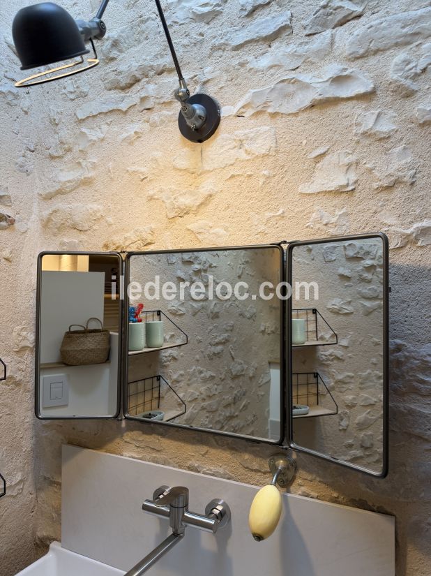 Photo 47 : NC d'une maison située à Sainte-Marie-de-Ré, île de Ré.