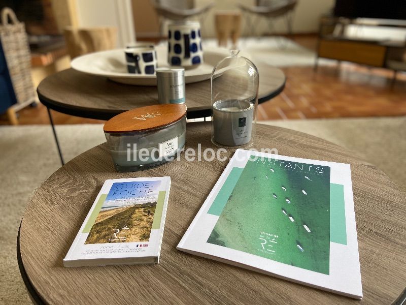 Photo 3 : SEJOUR d'une maison située à La Couarde-sur-mer, île de Ré.