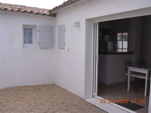 Photo 1 :  d'une maison située à La Couarde-sur-mer, île de Ré.