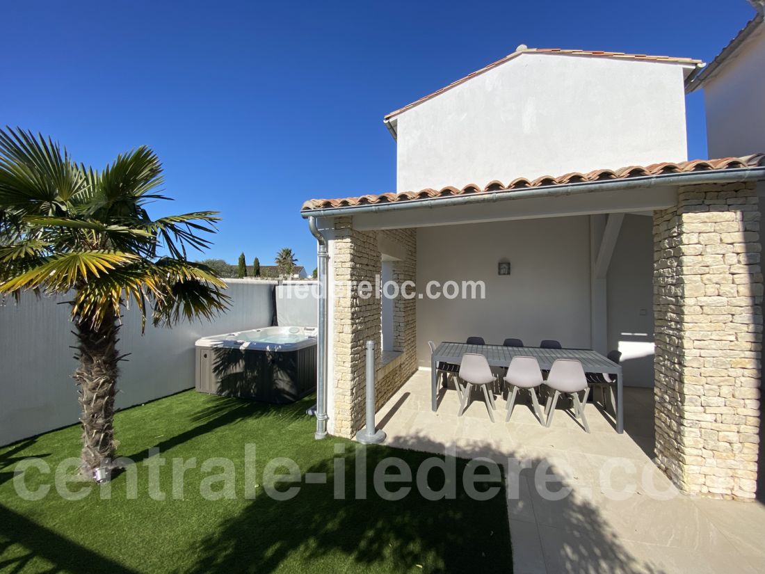 Photo 3 : NC d'une maison située à La Flotte-en-Ré, île de Ré.