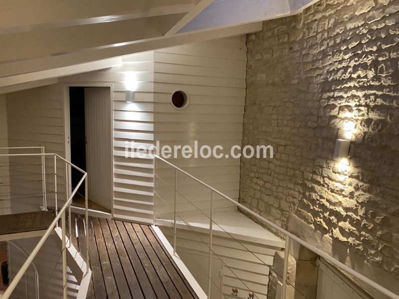 Photo 21 : PATIO d'une maison située à Le Bois-Plage-en-Ré, île de Ré.