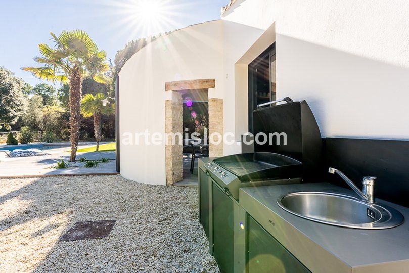 Photo 17 :  d'une maison située à Le Bois-Plage-en-Ré, île de Ré.