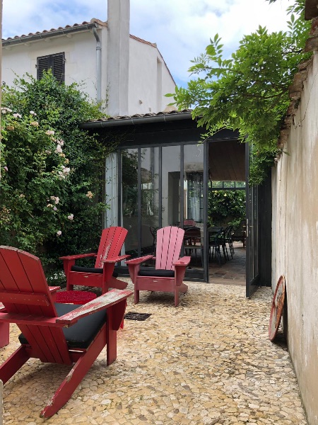 Photo 34 : PATIO d'une maison située à Le Bois-Plage-en-Ré, île de Ré.