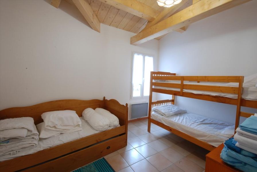 Photo 13 : CHAMBRE d'une maison située à Le Bois-Plage-en-Ré, île de Ré.