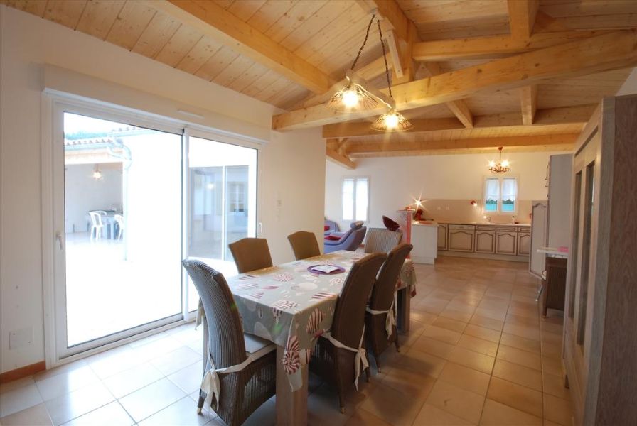 Photo 10 : SEJOUR d'une maison située à Le Bois-Plage-en-Ré, île de Ré.