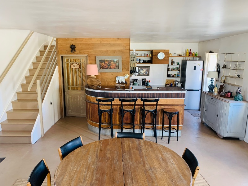 Photo 1 : SEJOUR d'une maison située à Loix, île de Ré.