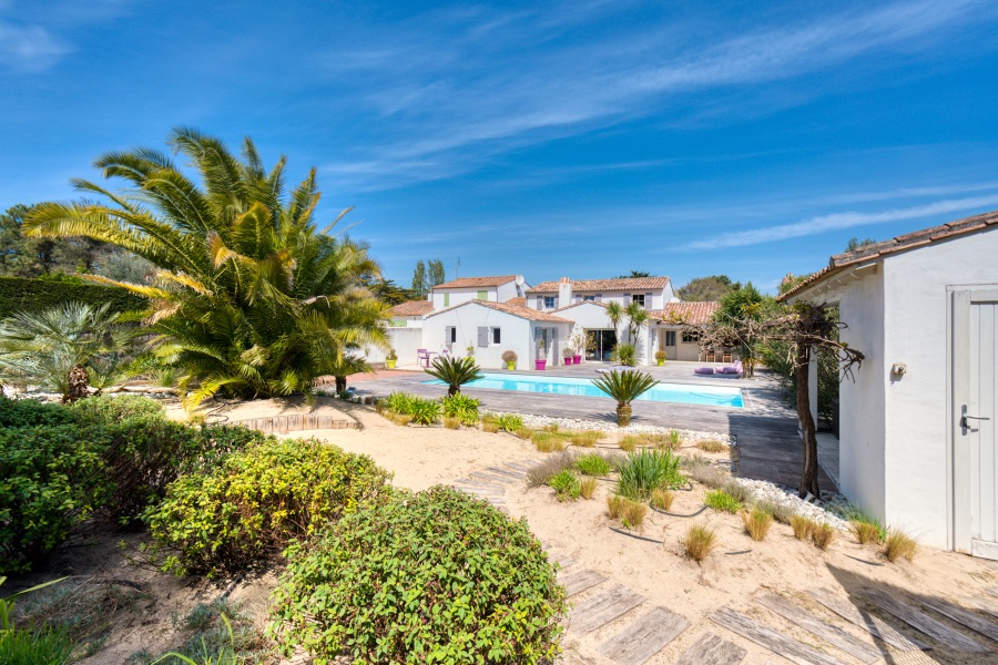 Photo 2 : NC d'une maison située à Ars en Ré, île de Ré.