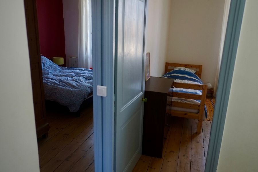 Photo 18 : CHAMBRE d'une maison située à Sainte-Marie-de-Ré, île de Ré.