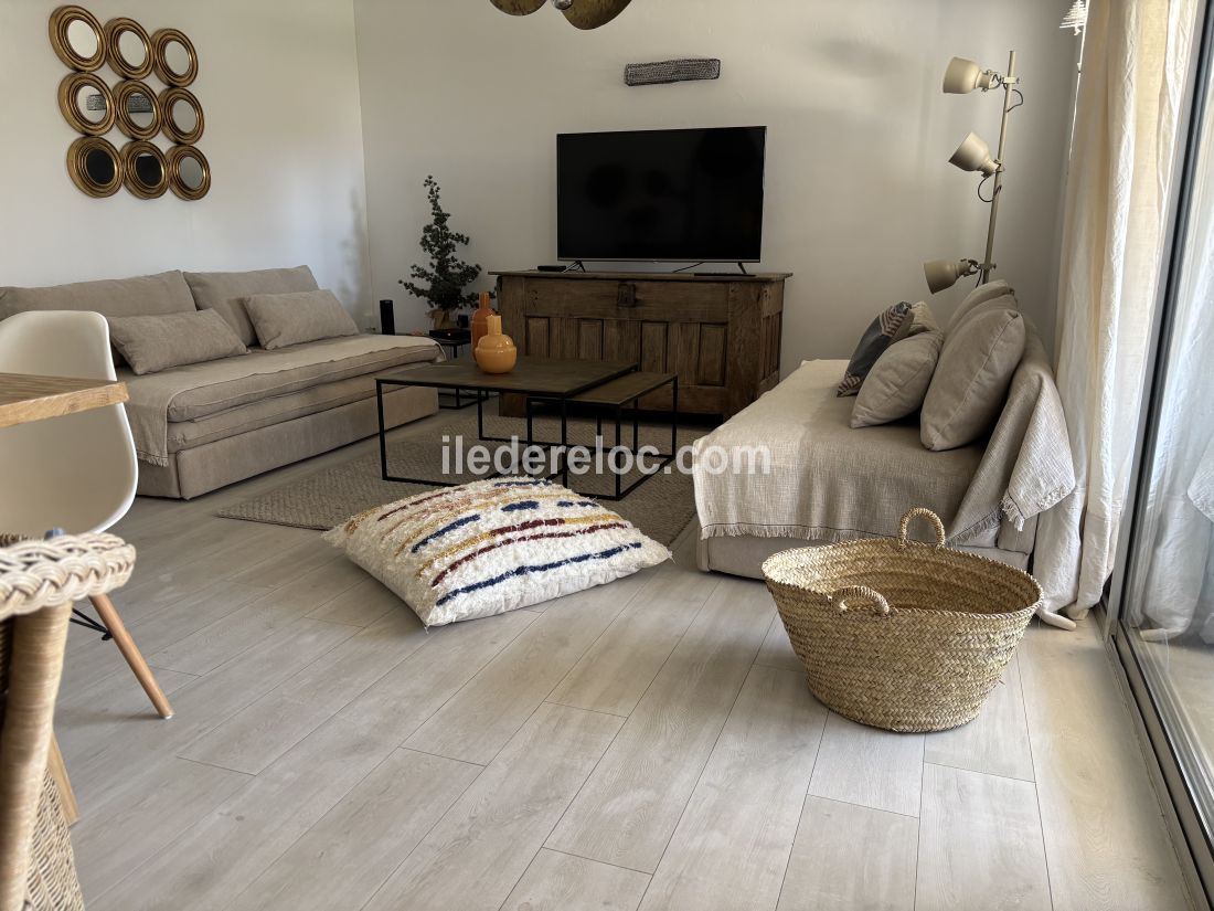 Photo 5 : NC d'une maison située à Sainte-Marie-de-Ré, île de Ré.