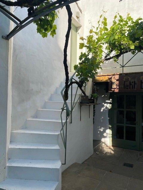 Photo 2 : NC d'une maison située à Ars, île de Ré.