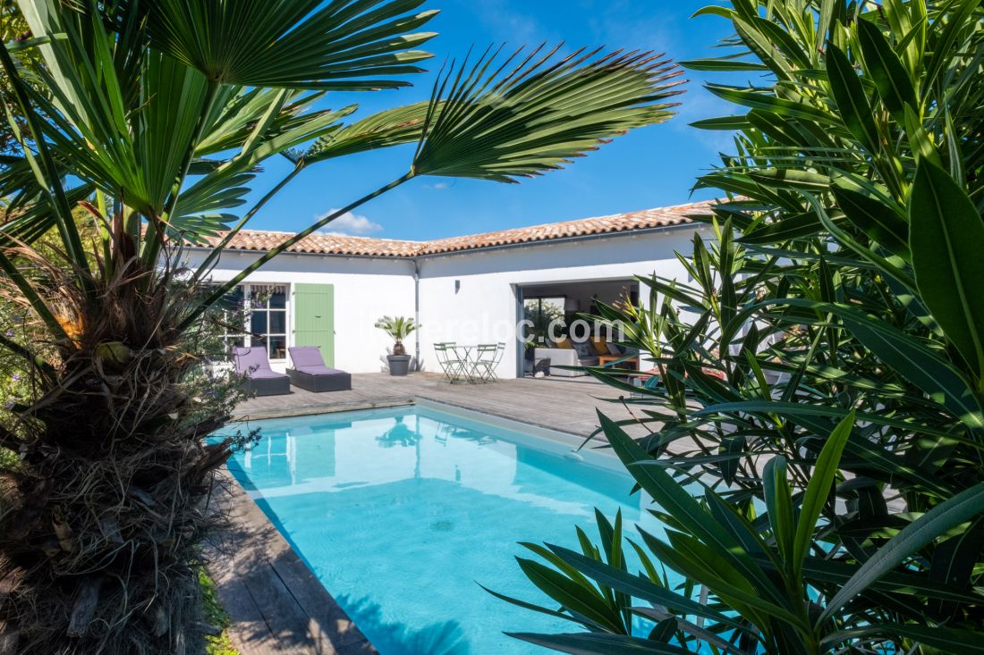 Photo 1 : NC d'une maison située à Sainte-Marie-de-Ré, île de Ré.