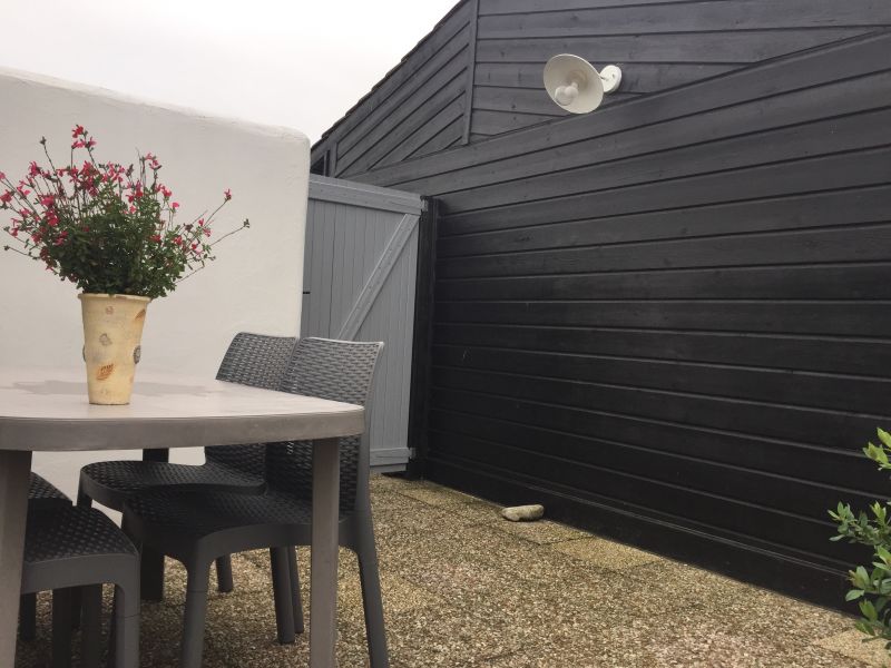 Photo 12 : PATIO d'une maison située à La Flotte-en-Ré, île de Ré.